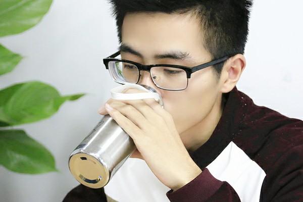 長期獨居的男人心理疾病_心理獨居長期男人的表現_長期獨居男人心理
